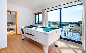 Penthouse 160Sqm Wide Terraces Pool View & Private Hot Tub & Parking