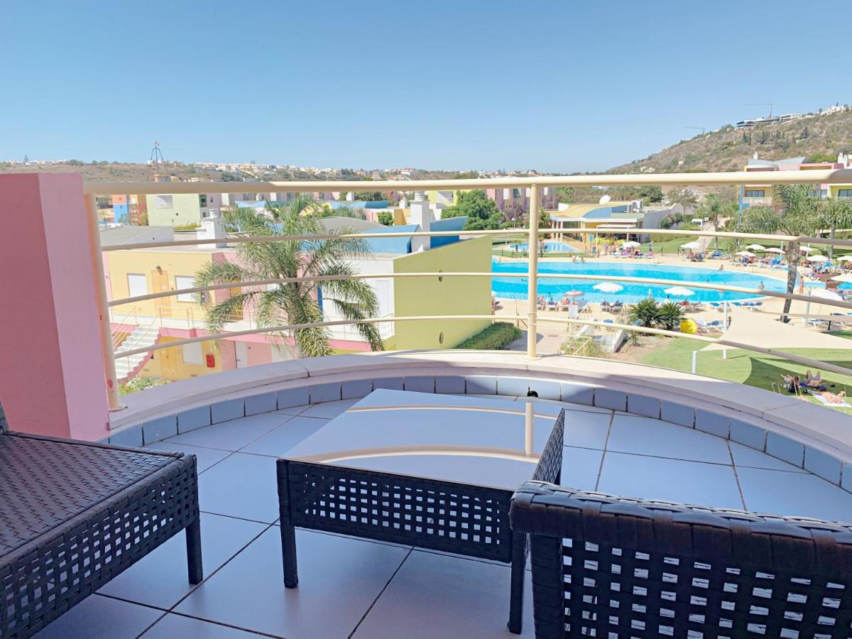 Appartement Penthouse 160Sqm Wide Terraces Pool View & Private Hot Tub & Parking à Albufeira Extérieur photo
