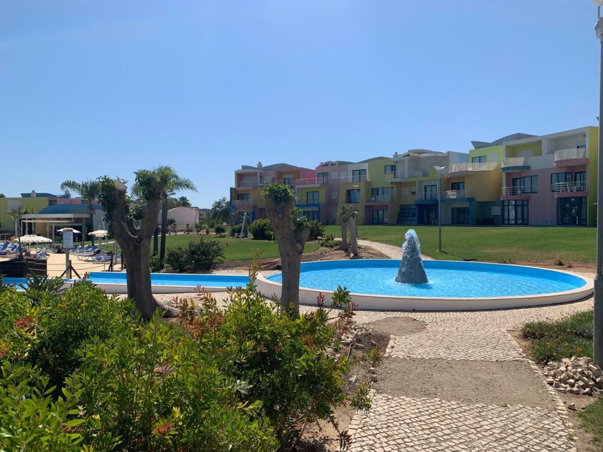 Appartement Penthouse 160Sqm Wide Terraces Pool View & Private Hot Tub & Parking à Albufeira Extérieur photo