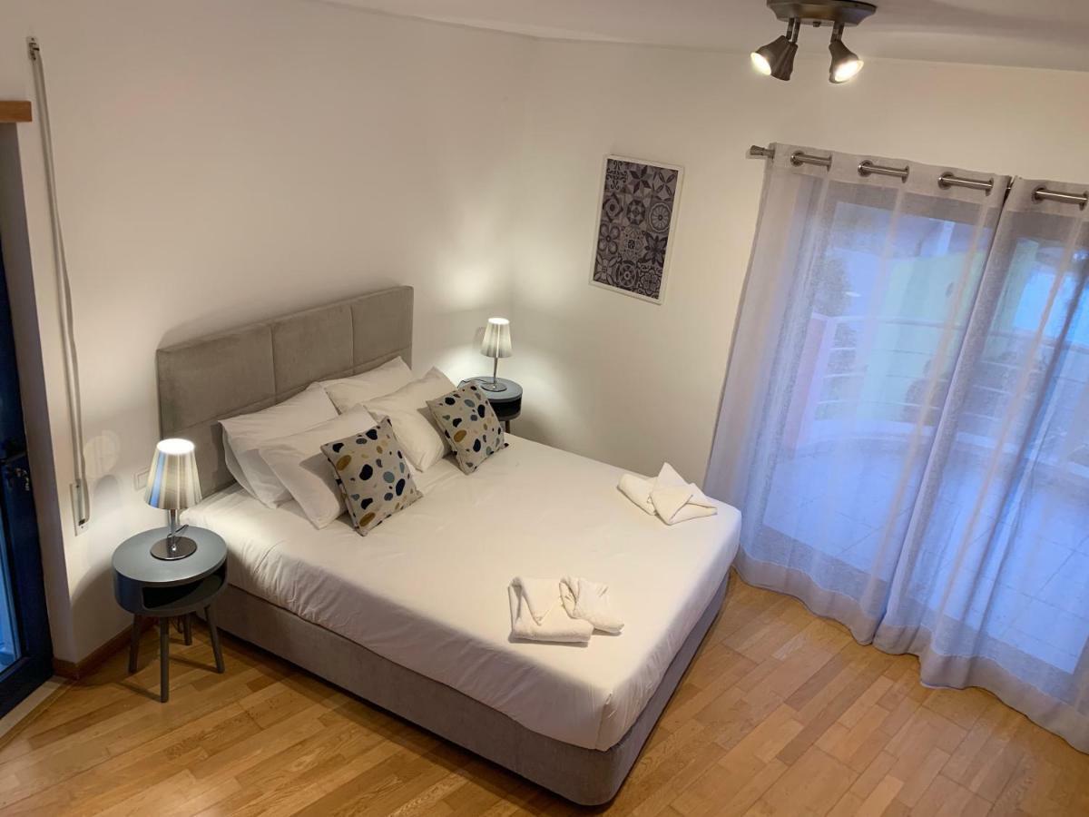 Appartement Penthouse 160Sqm Wide Terraces Pool View & Private Hot Tub & Parking à Albufeira Extérieur photo