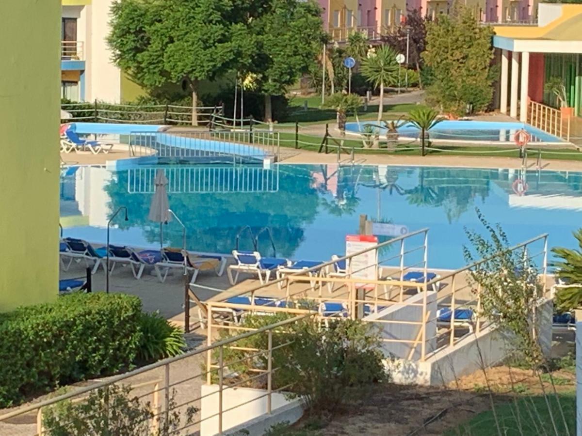 Appartement Penthouse 160Sqm Wide Terraces Pool View & Private Hot Tub & Parking à Albufeira Extérieur photo